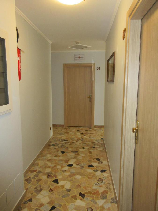 Albergo Lucia Тезеро Екстериор снимка